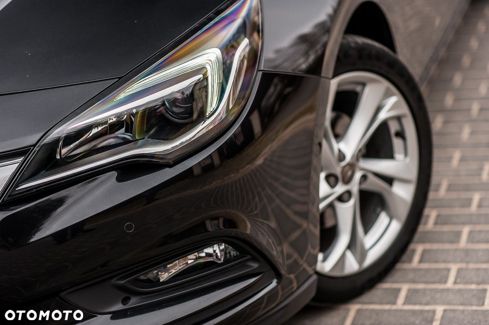 Opel Astra 1.4 Turbo Edition - 9