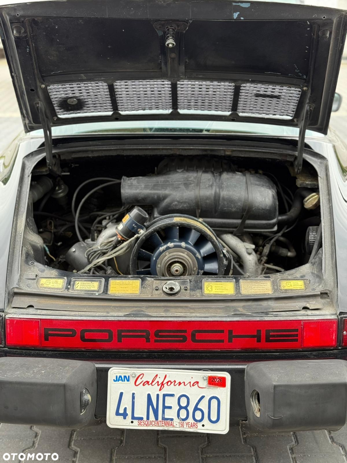Porsche 911 - 22