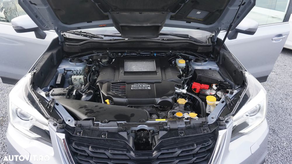 Subaru Forester 2.0D CVT Exclusive - 30