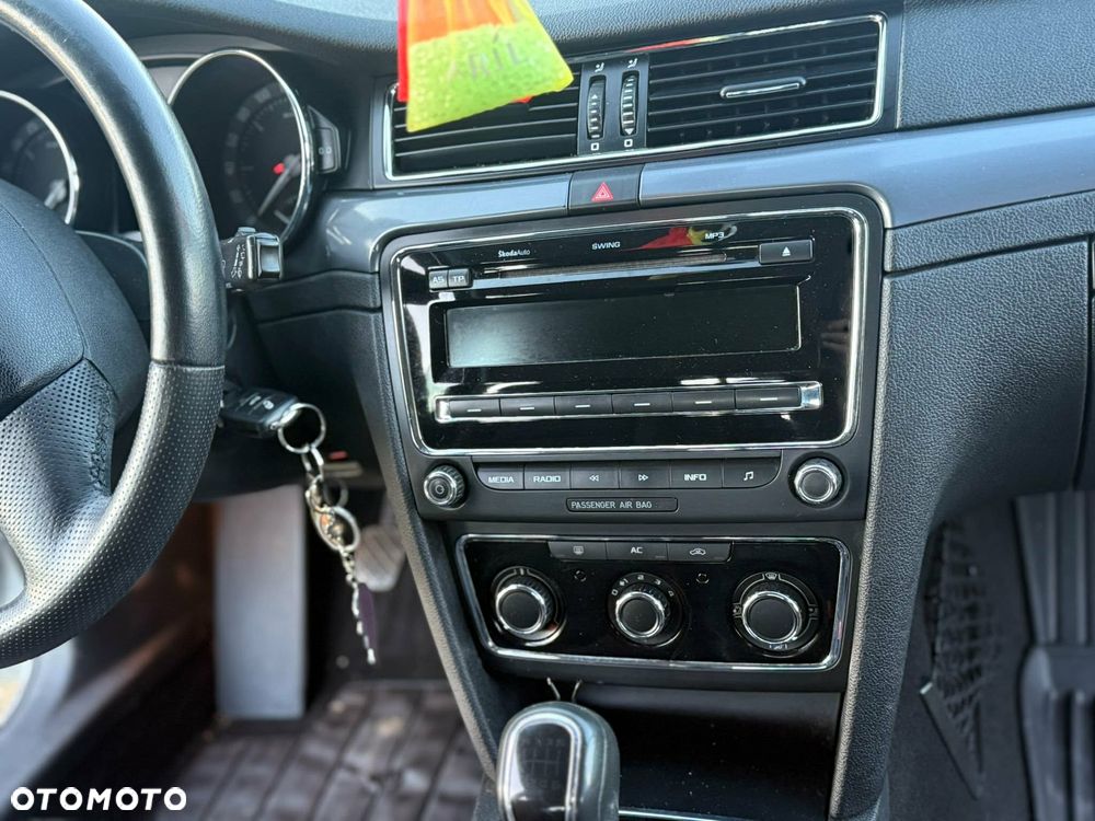 Skoda Superb 2.0 TDI Family - 15