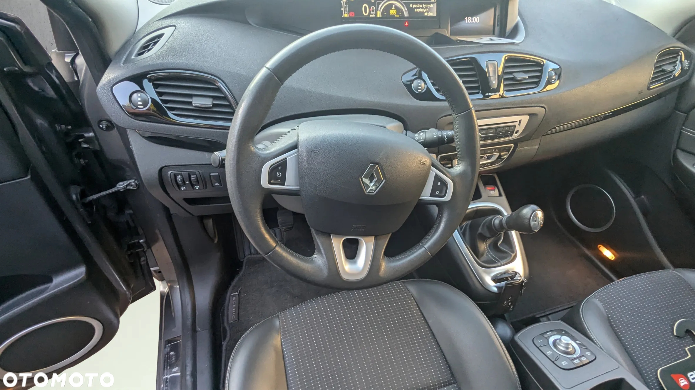 Renault Scenic - 6