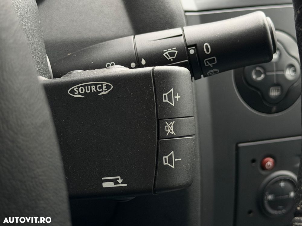 Renault Megane 1.6 Aut. Dynamique - 28