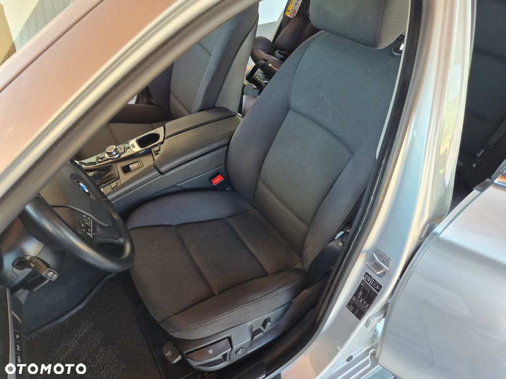 BMW Seria 5 520d - 18