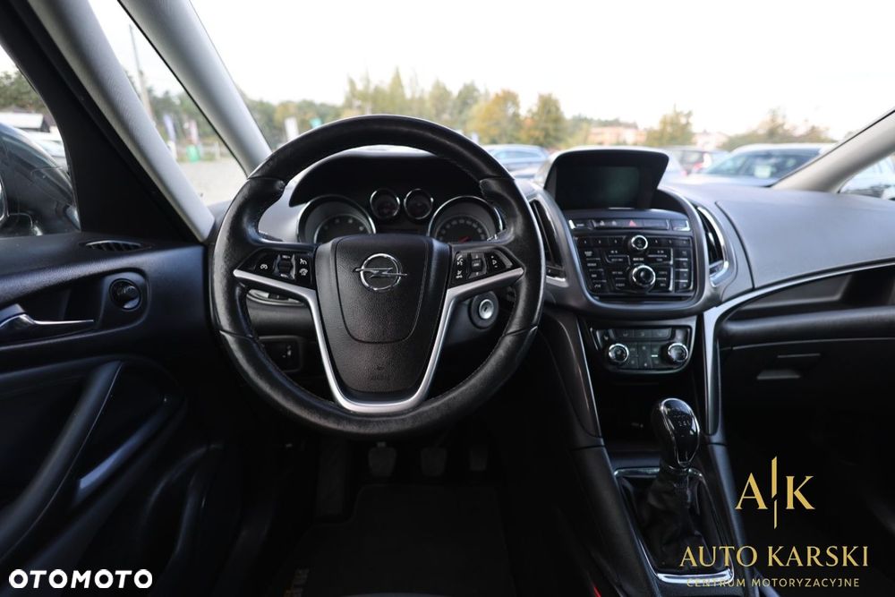 Opel Zafira - 18
