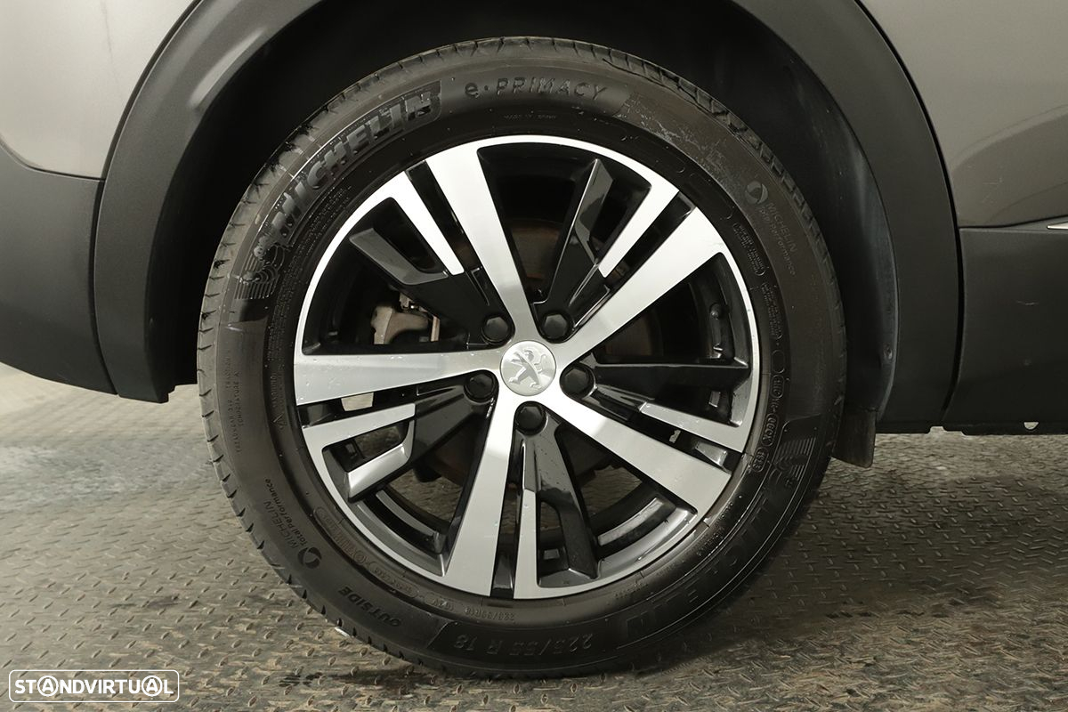Peugeot 3008 1.2 PureTech GT EAT8 - 5