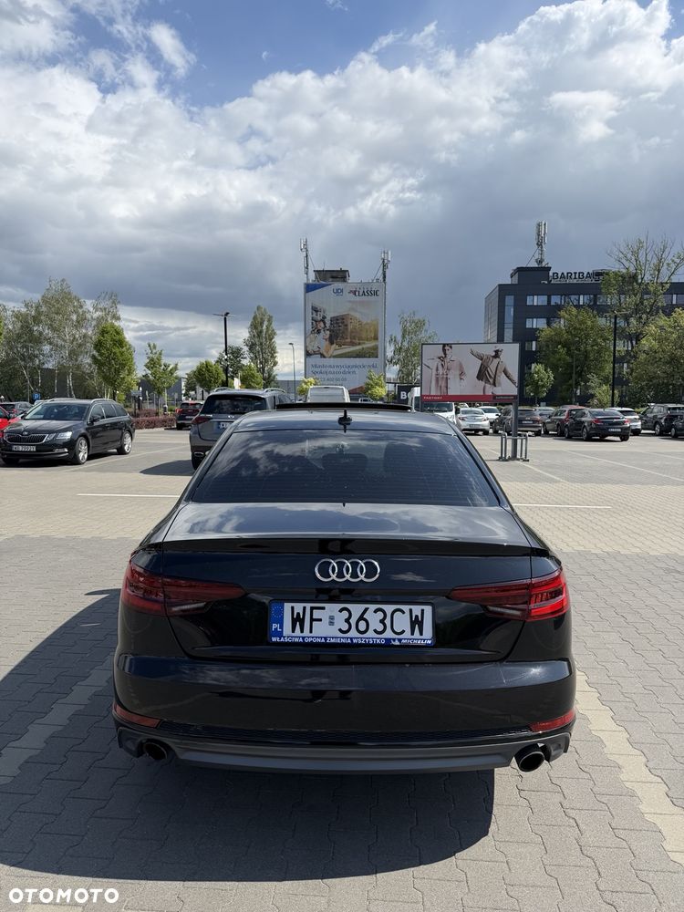 Audi A4 Limousine 2.0 TFSI ultra S tronic - 13