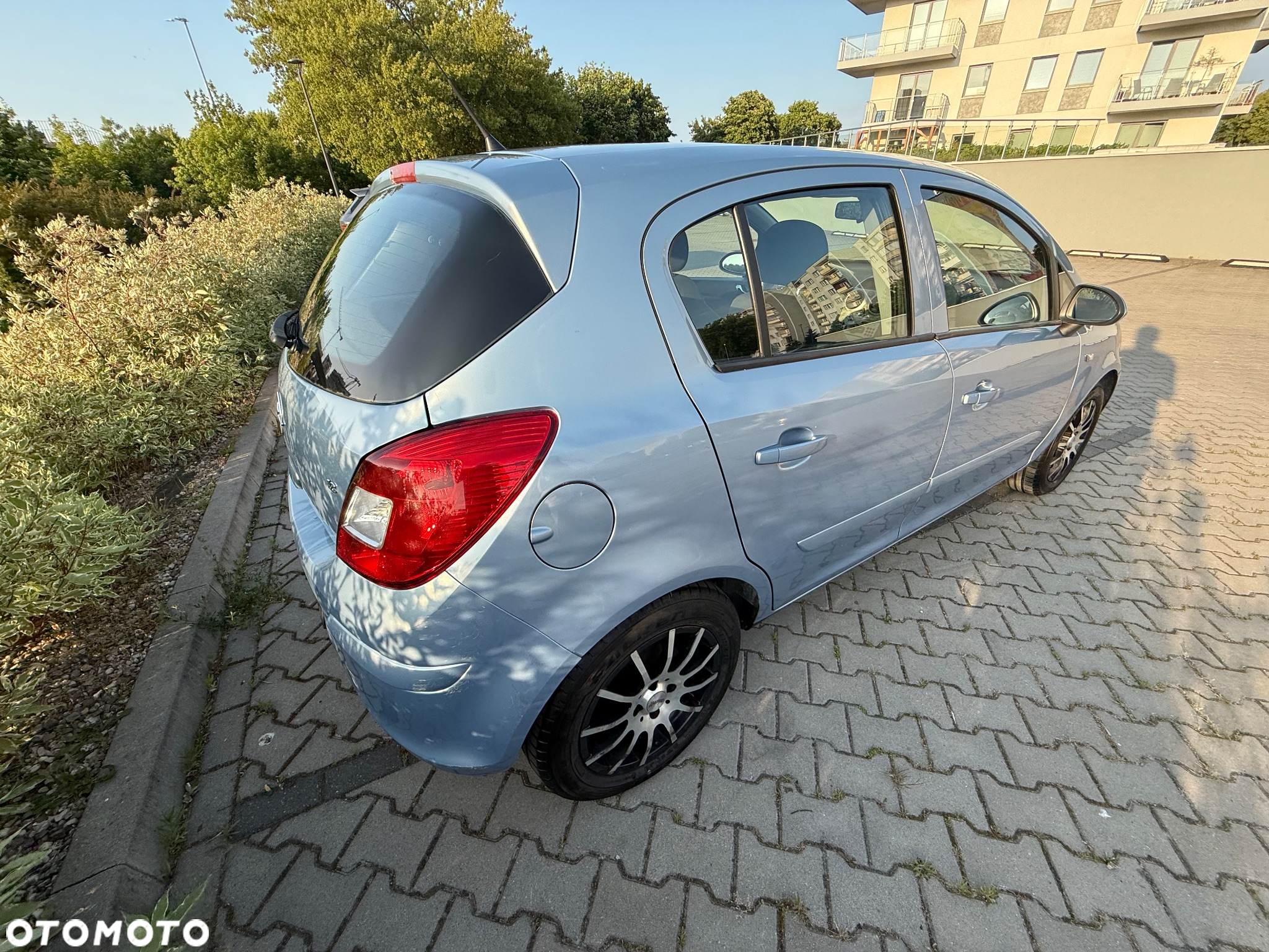 Opel Corsa 1.2 16V - 4