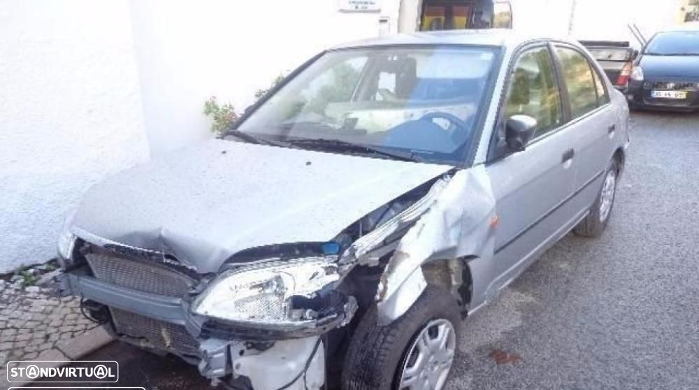 Honda Civic 1.4i de 2001 disponível para peças - 7