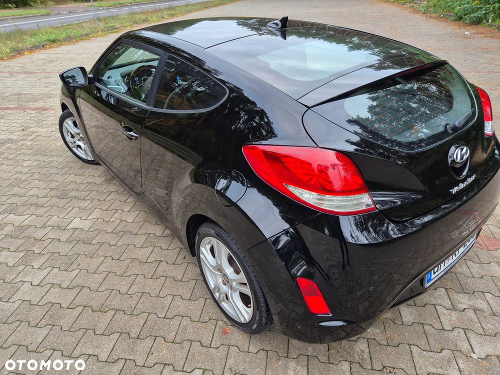 Hyundai Veloster 1.6 GDI Style - 8