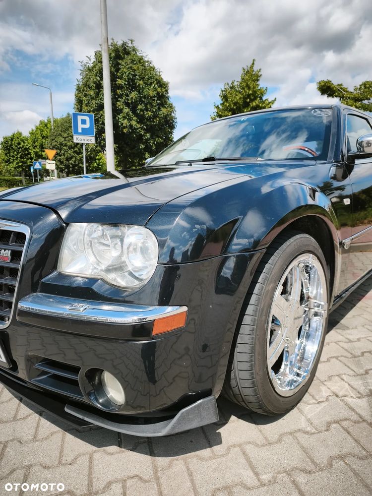 Chrysler 300C 5.7 V8 Hemi - 2