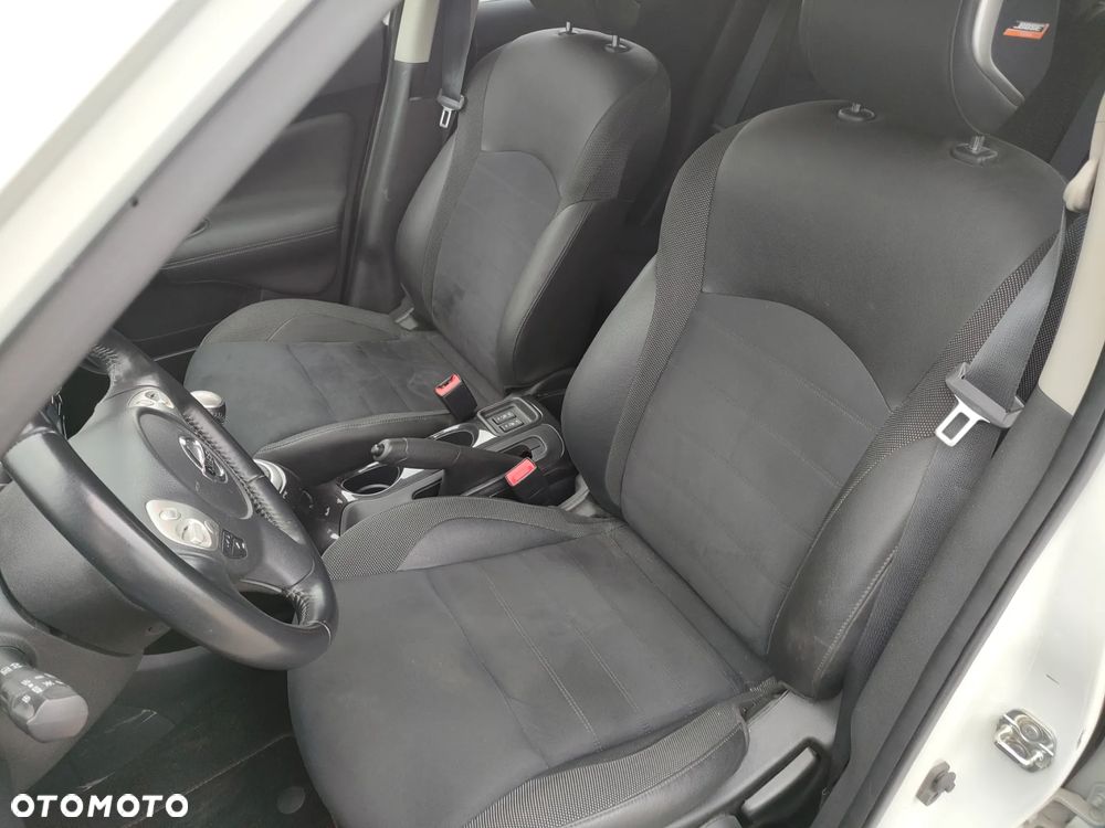 Nissan Juke 1.5 dCi Tekna S&S - 17