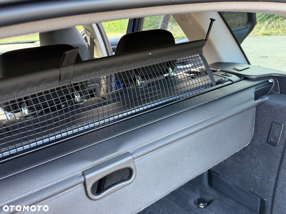 BMW Seria 3 318d Advantage - 35