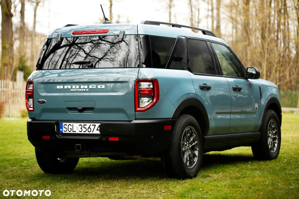 Ford Bronco - 3