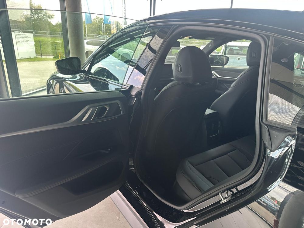 BMW Seria 4 420d xDrive mHEV - 17