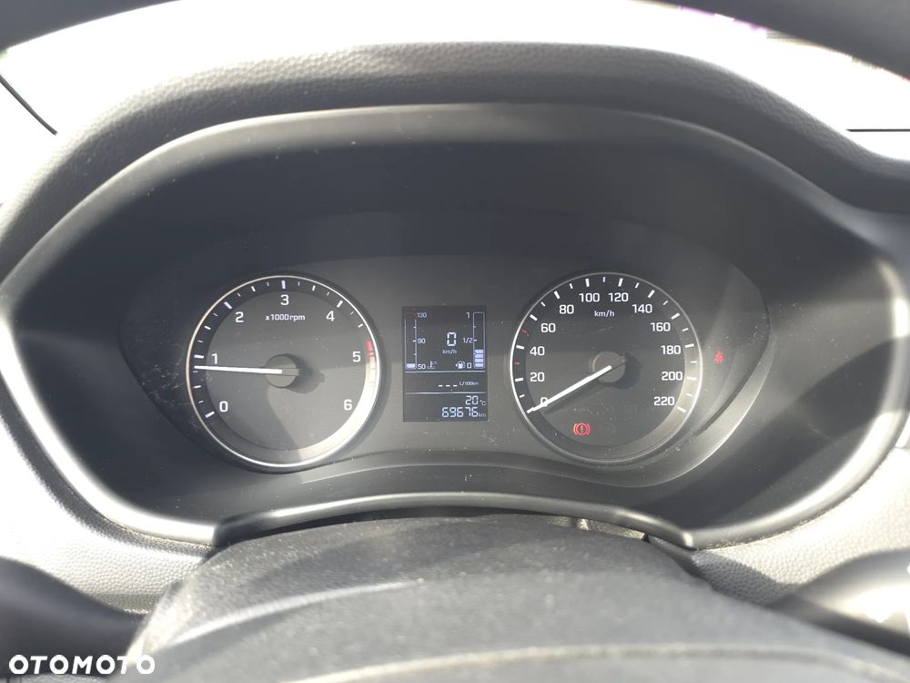 Hyundai i20 1.1 CRDi Comfort - 22