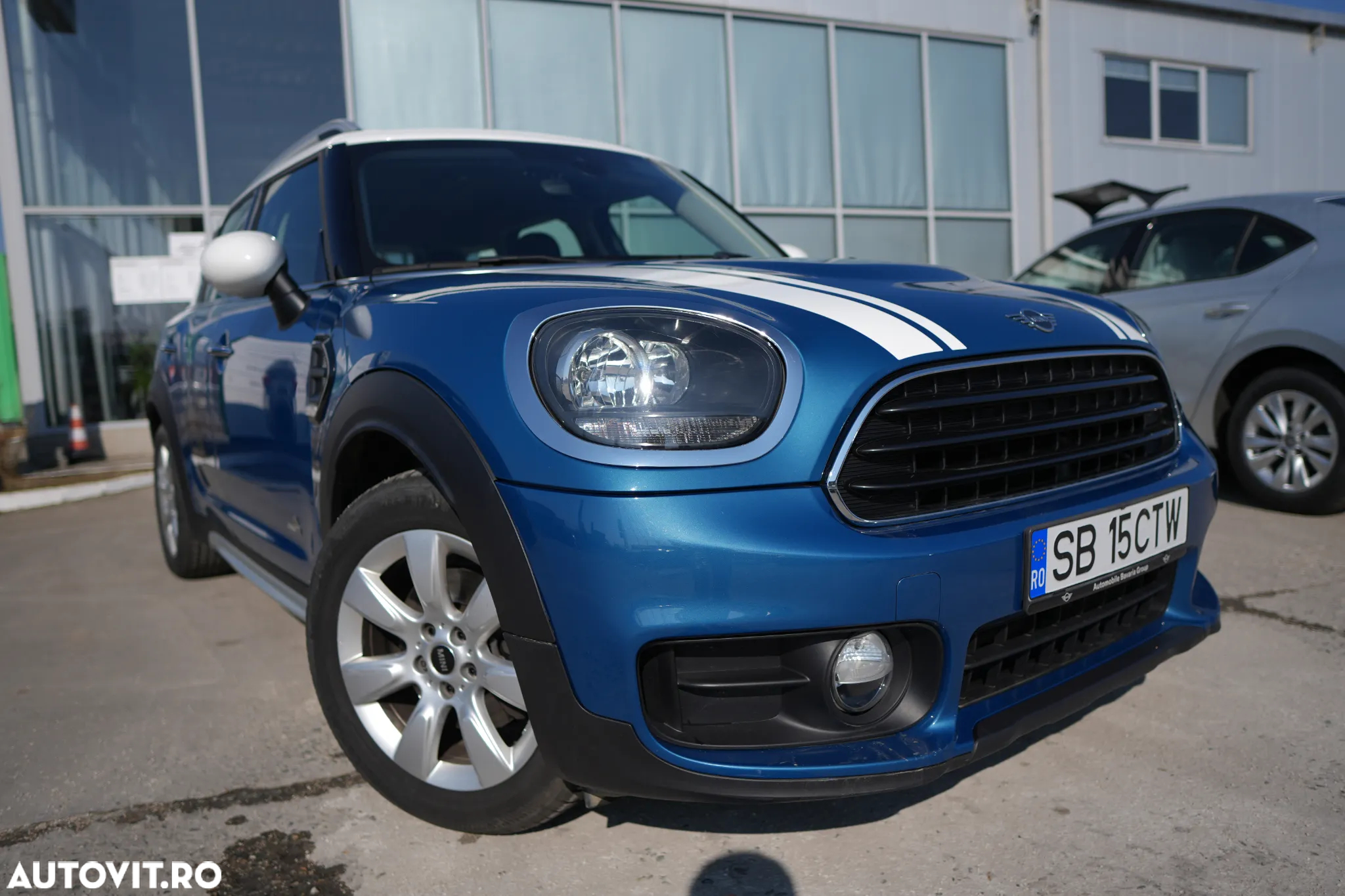 Mini Countryman - 4
