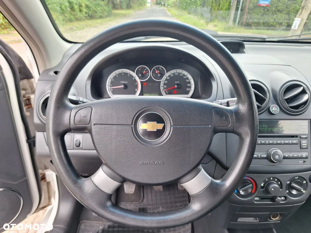 Chevrolet Aveo 1.2 16V Base+ - 18