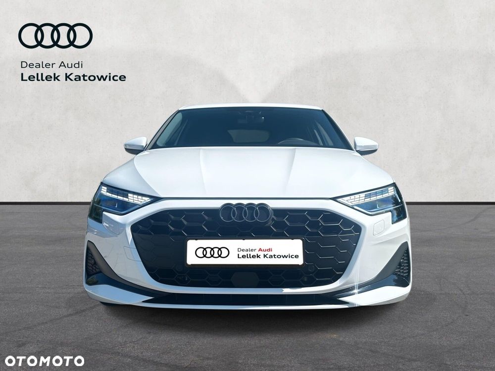 Audi A3 Sportback - 3