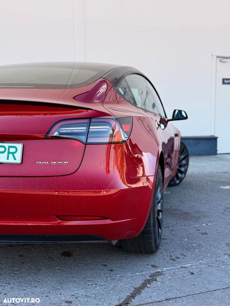 Tesla Model 3 Performance - 6
