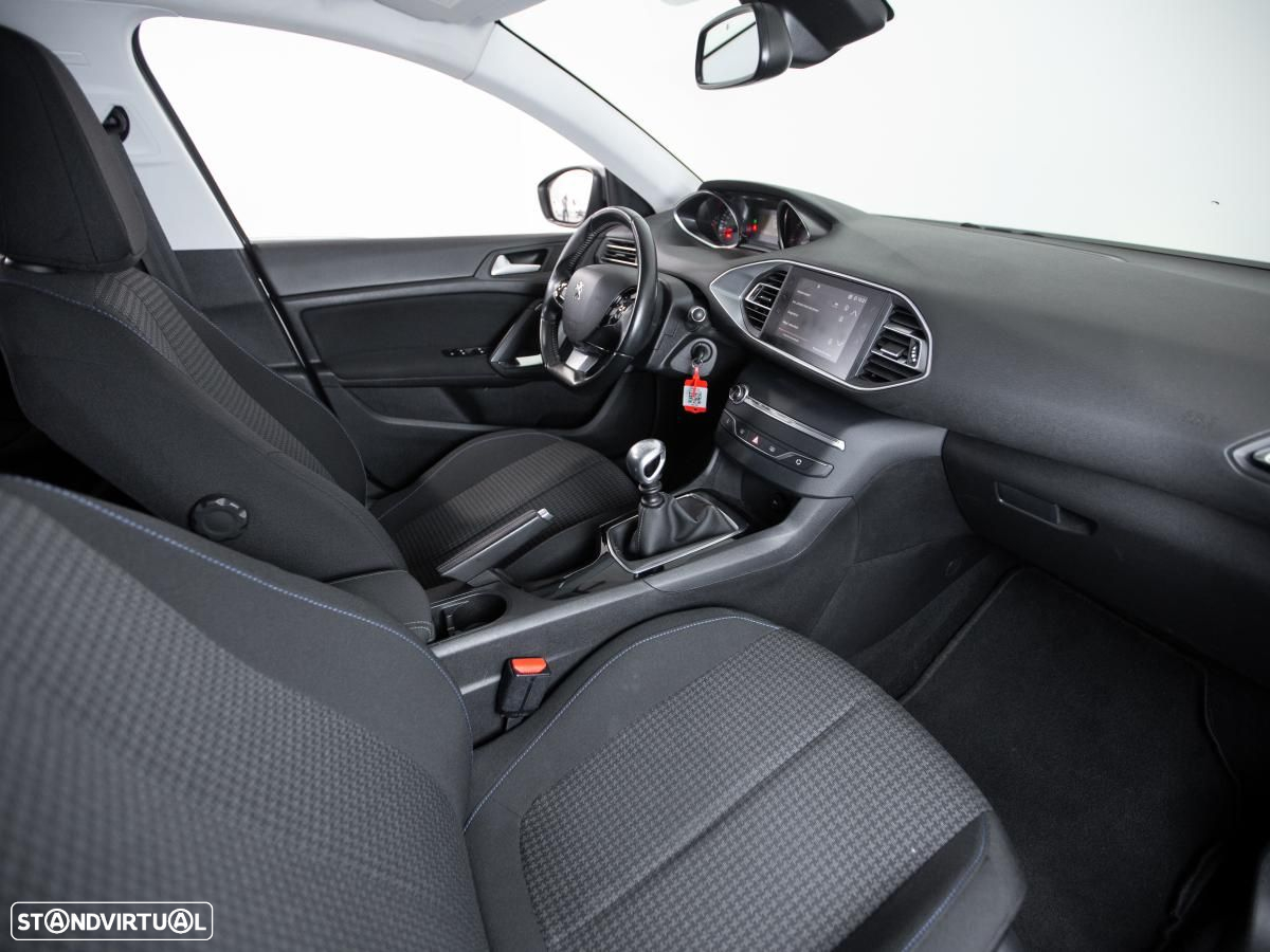 Peugeot 308 SW 1.5 BlueHDi Style - 9