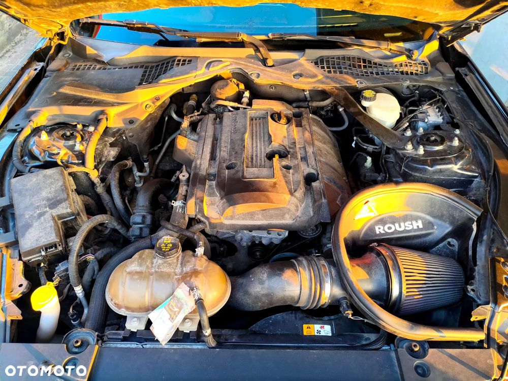 Ford Mustang 2.3 EcoBoost - 11