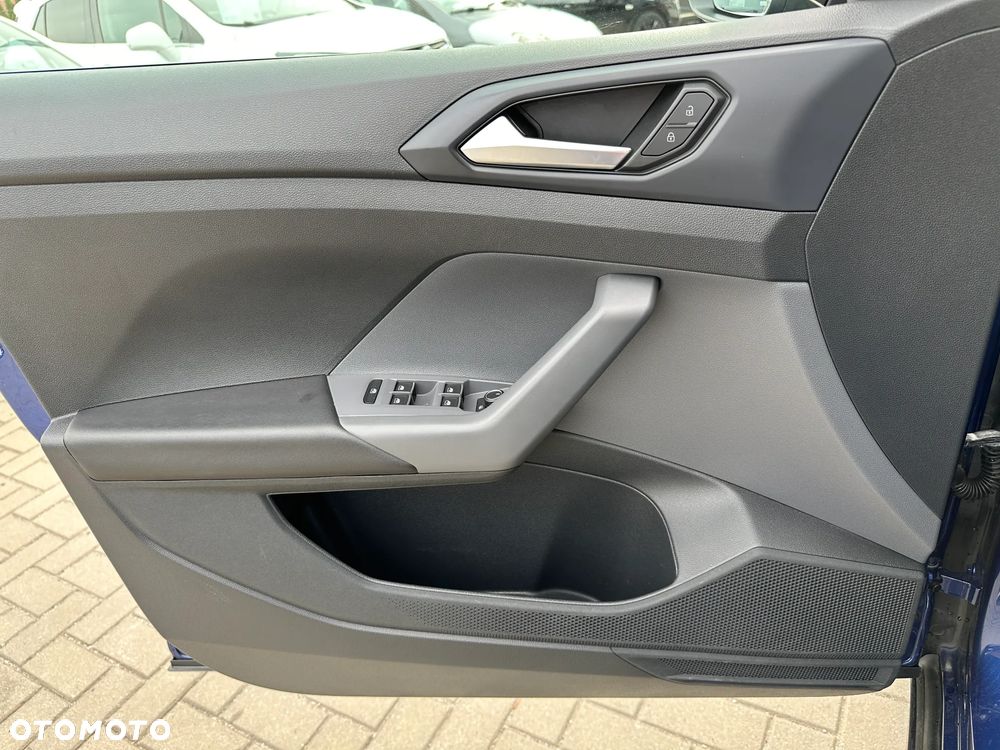 Volkswagen T-Cross - 21