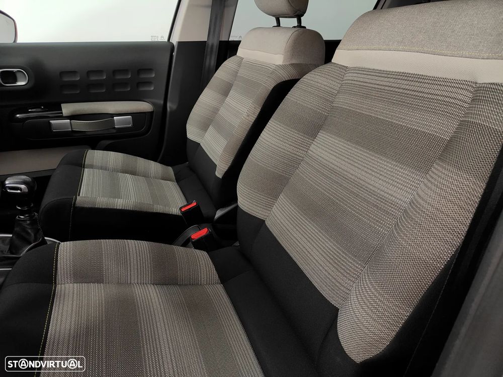 Citroën C3 1.2 PureTech Shine Pack - 31