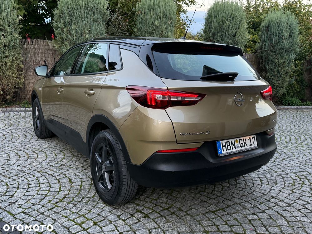 Opel Grandland X 1.2 Start/Stop Elegance - 8