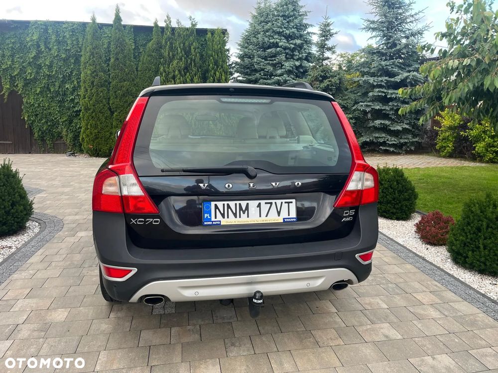 Volvo XC 70 D5 AWD Summum - 5