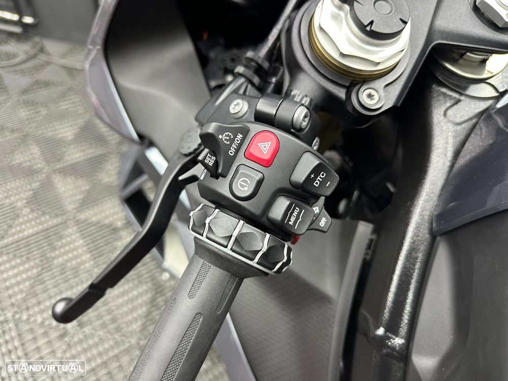 BMW S 1000 RR (PACK DYNAMIC) - 9