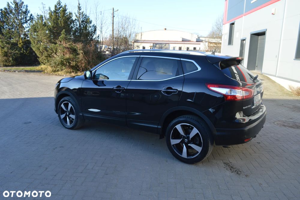 Nissan Qashqai 1.6 DIG-T 360 - 6