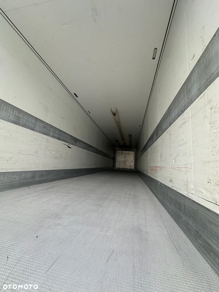 Schmitz CARGOBULL - 8