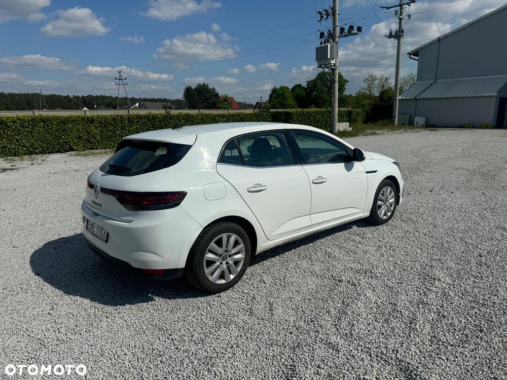 Renault Megane - 5