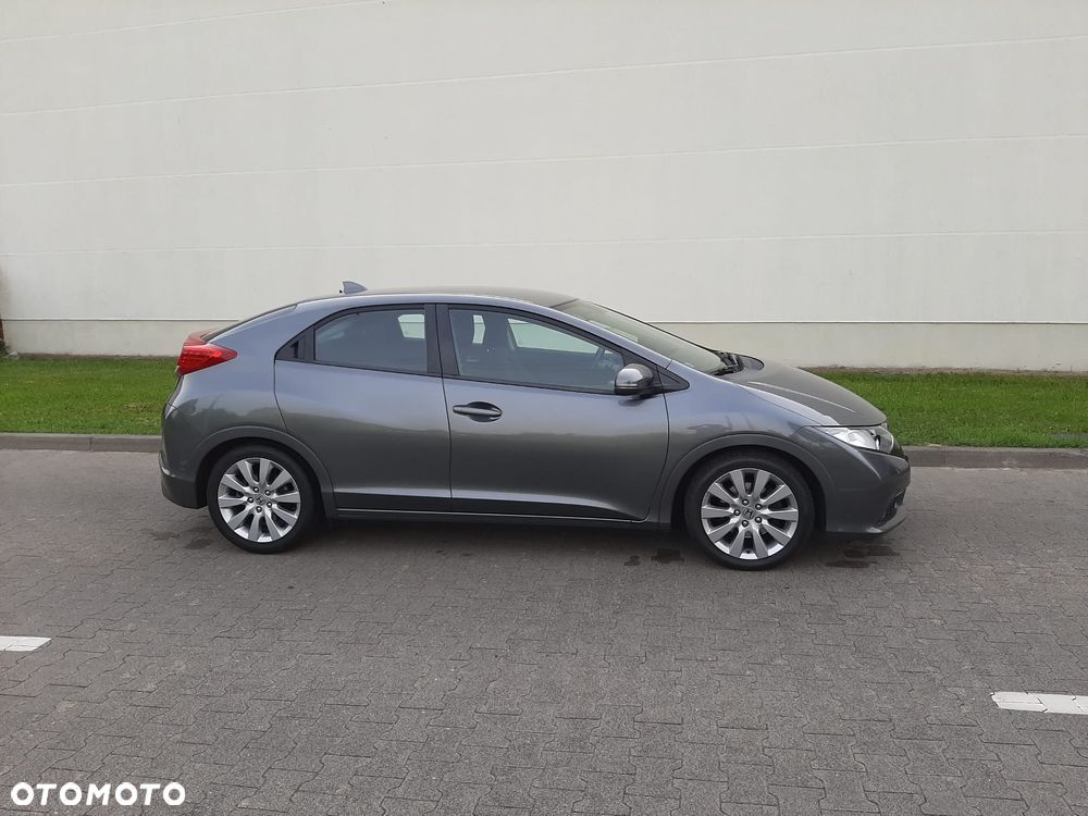 Honda Civic 1.8 Sport - 9