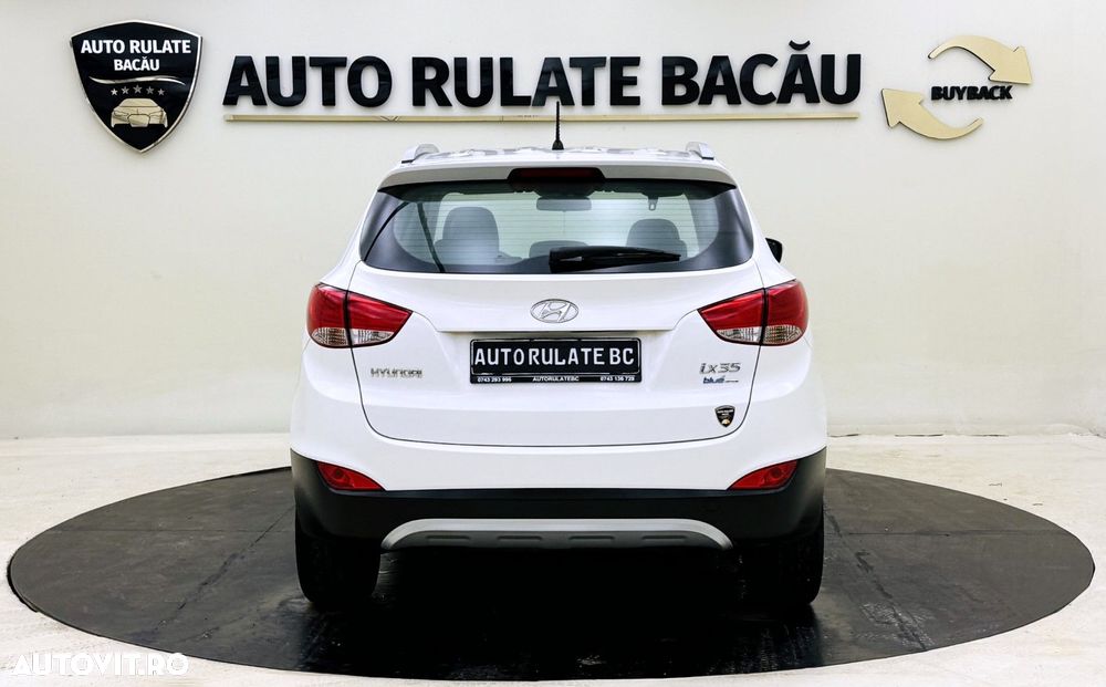 Hyundai ix35 - 11