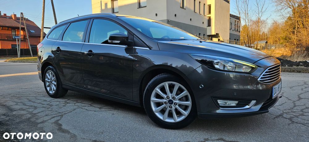 Ford Focus 1.0 EcoBoost Titanium - 16