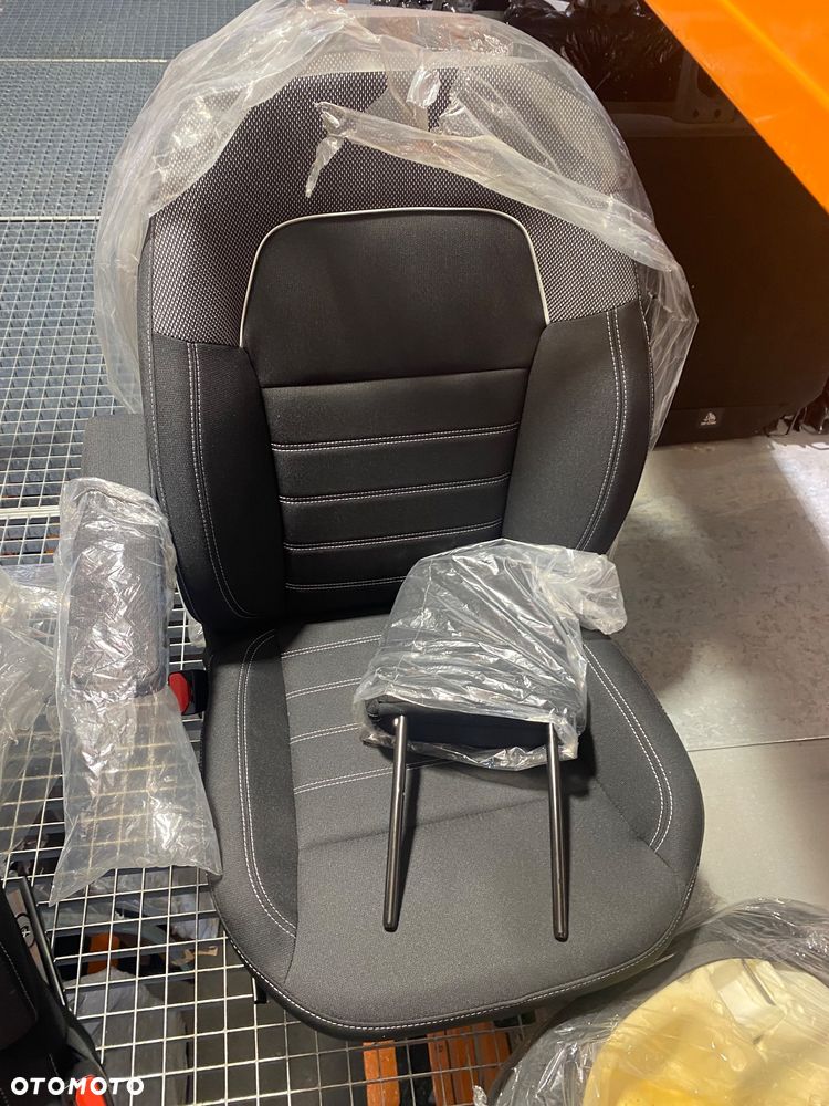 DACIA Logan III SANDERO 3 III STEPWAY  NOWE ! 0 km!!! Z podłokietnikiem FOTELE KOMPLET FOTELI SIEDZENIA KANAPA poduszki w fotelach Wwa - 2