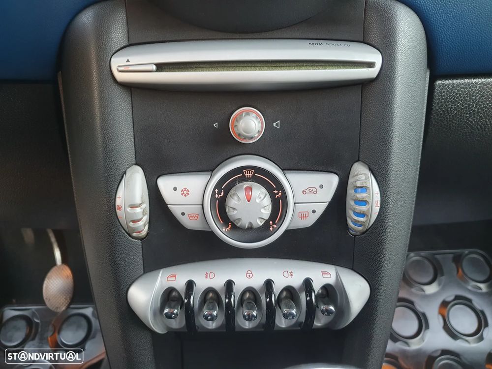 MINI 3 Portas Cooper D - 14