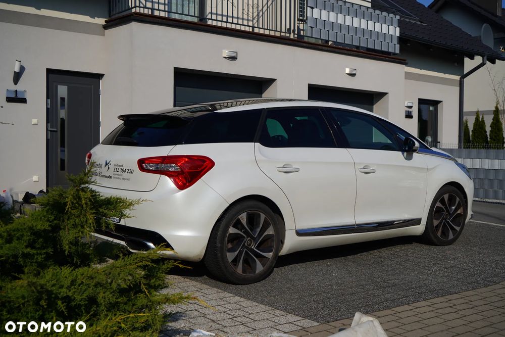 Citroën DS5 1.6 THP SoChic - 10