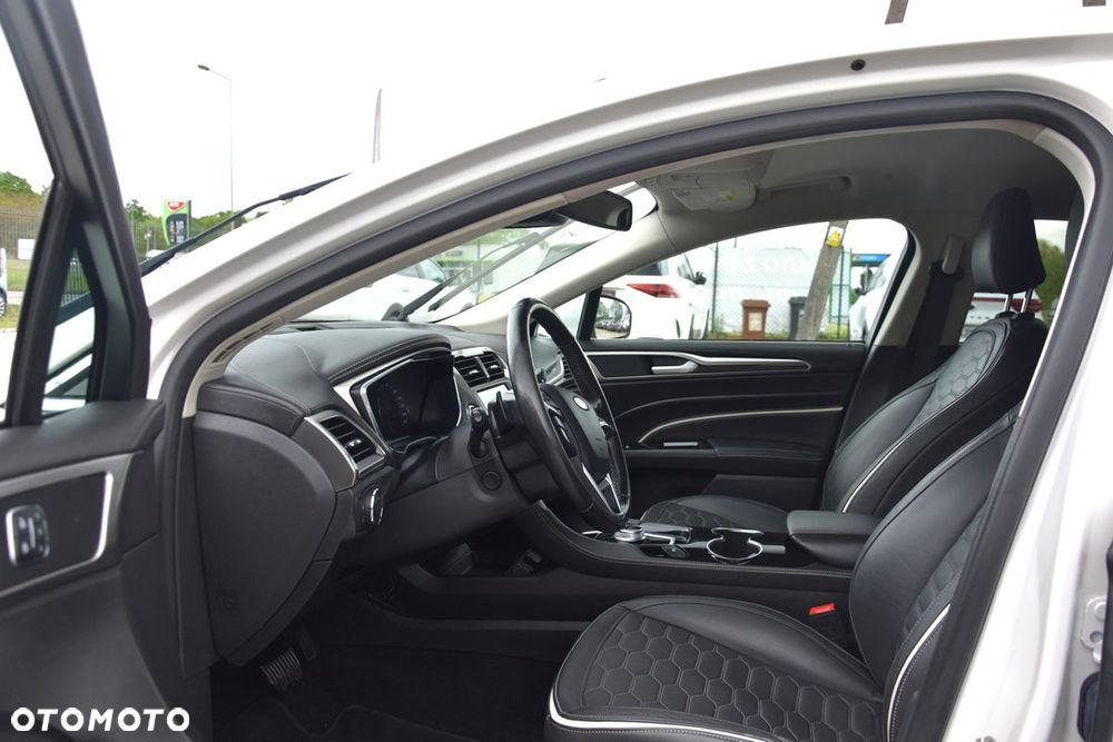 Ford Mondeo 2.0 EcoBlue Vignale - 20