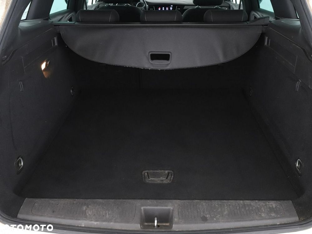 Opel Astra 1.4 Turbo Start/Stop Dynamic - 21
