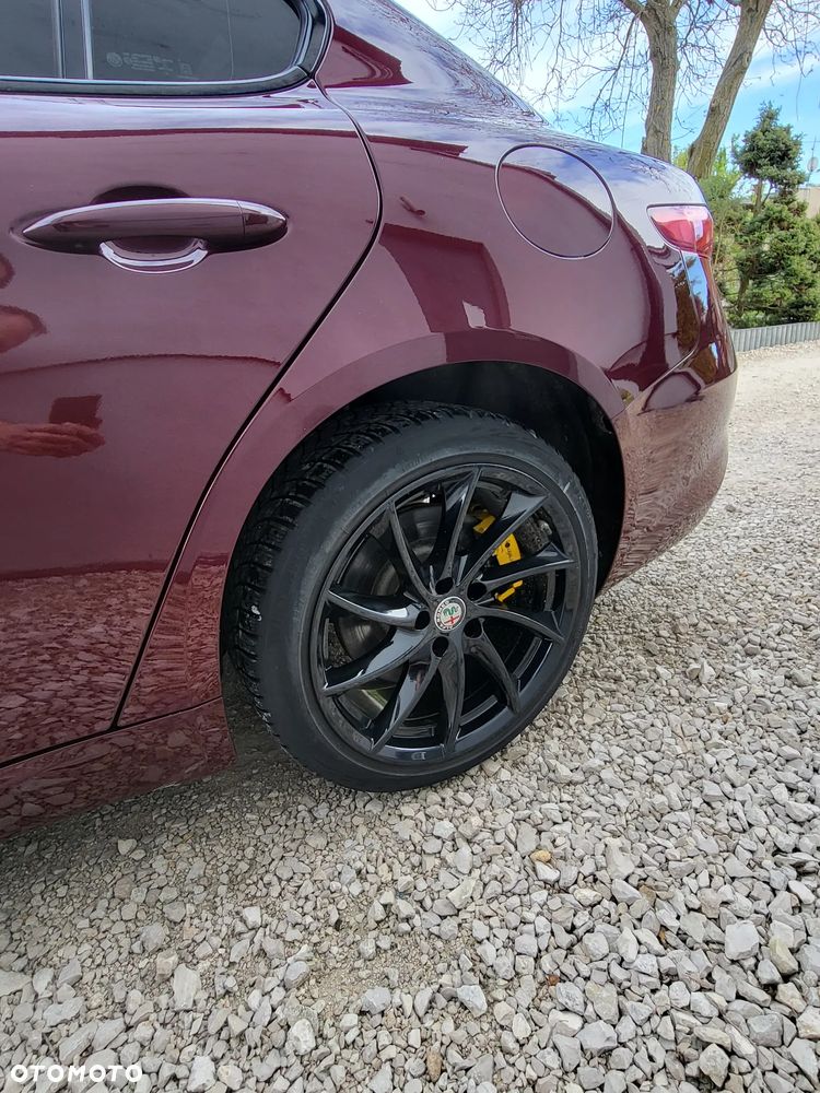 Alfa Romeo Giulia 2.0 Turbo Veloce Q4 - 20