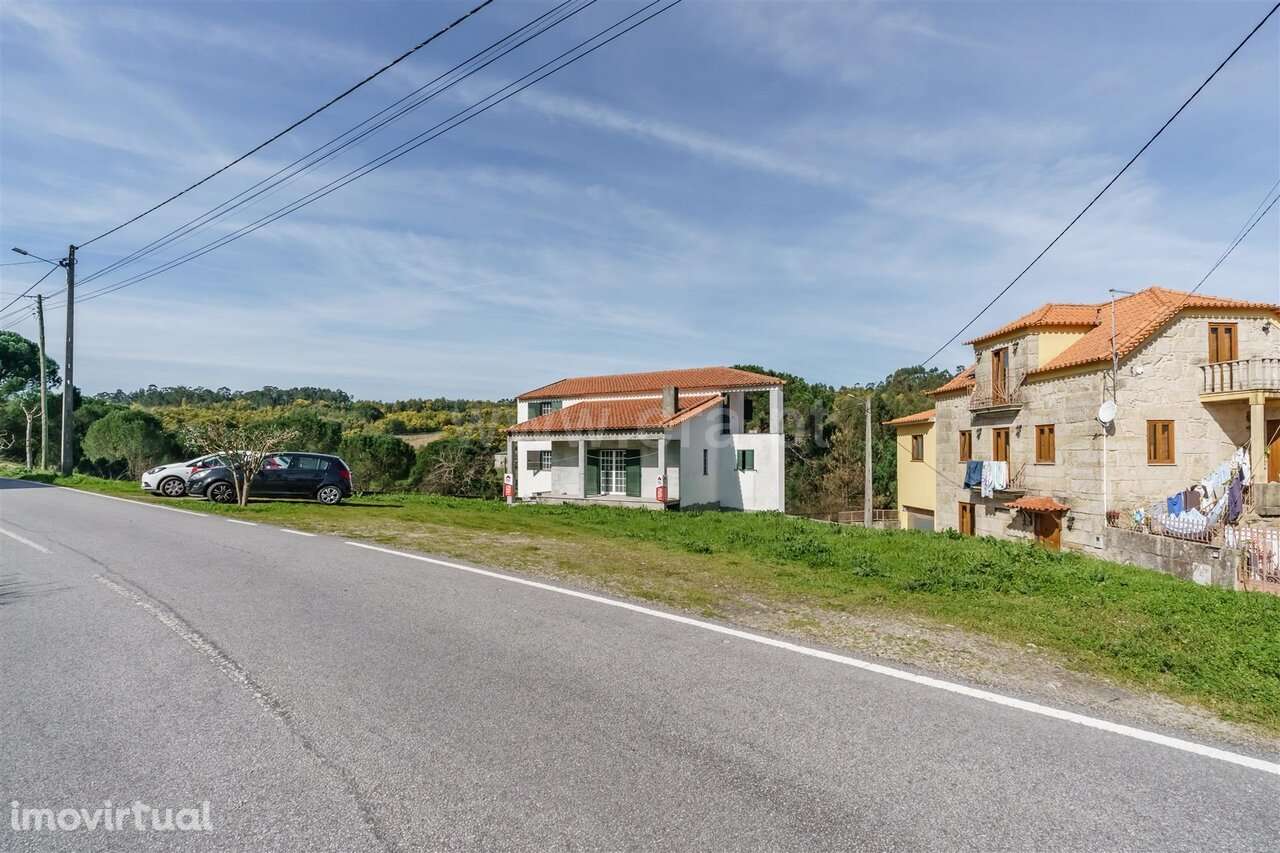 Moradia T4 / Gouveia, Rio Torto e Lagarinhos - Grande imagem: 3/20