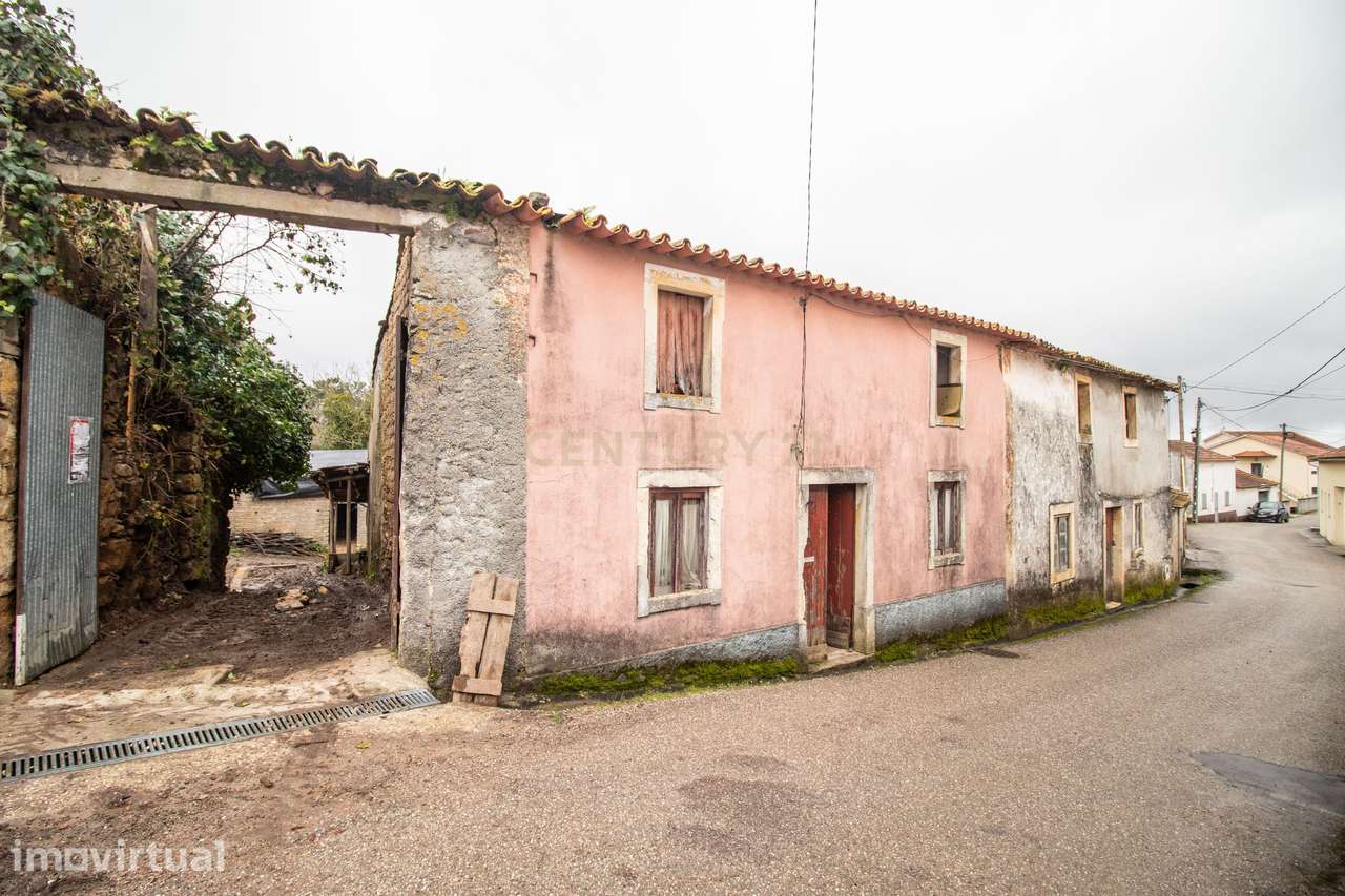 Moradia com terreno para reabilitação em Piquete, Soure - Grande imagem: 4/31