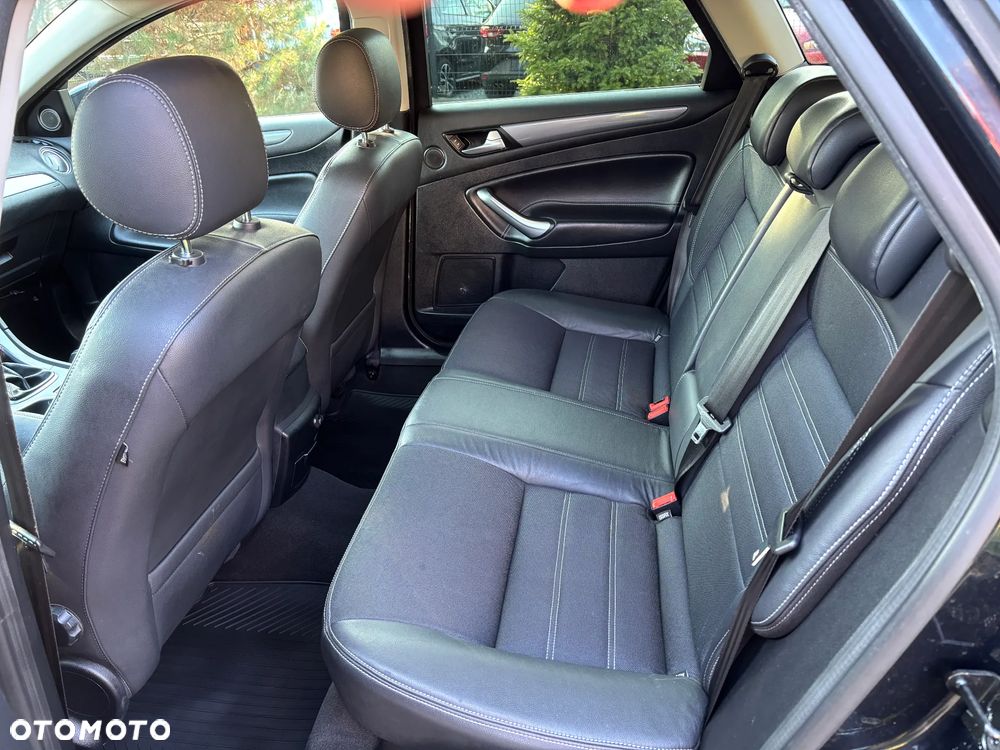 Ford Mondeo 2.0 TDCi Champions Edition - 22