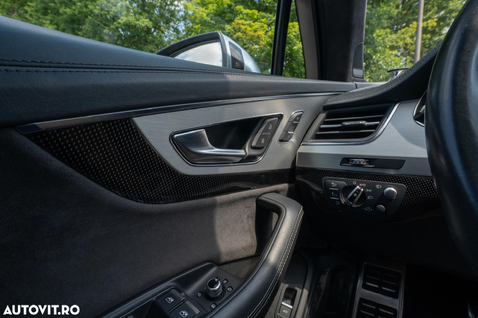 Audi SQ7 4.0 TDI quattro Tiptronic - 18