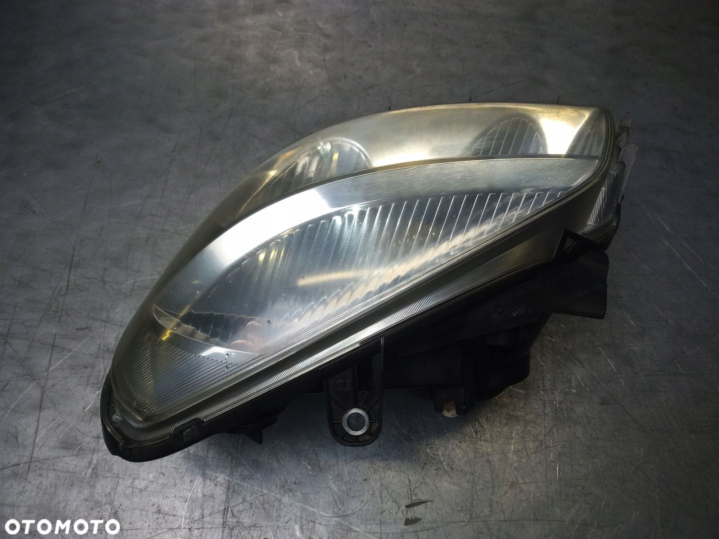 LAMPA PRZEDNIA LEWA MAKO S.43.690.748 FIAT DOBLO I FL - 3