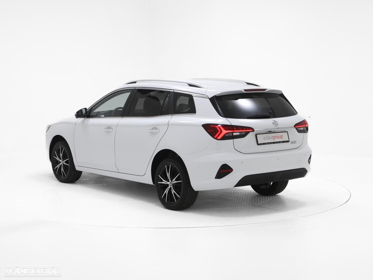 MG MG5 61 kWh Luxury - 4