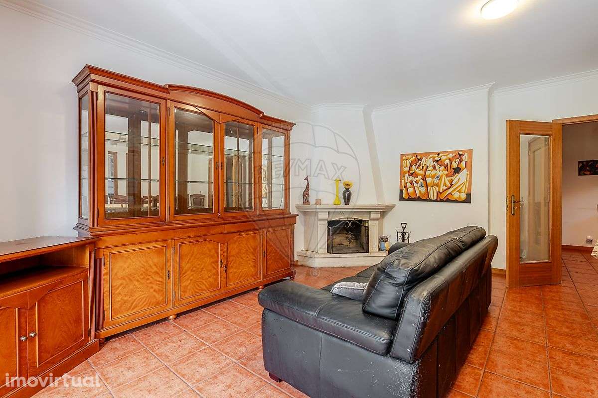 Apartamento T3 para arrendamento - Grande imagem: 2/34