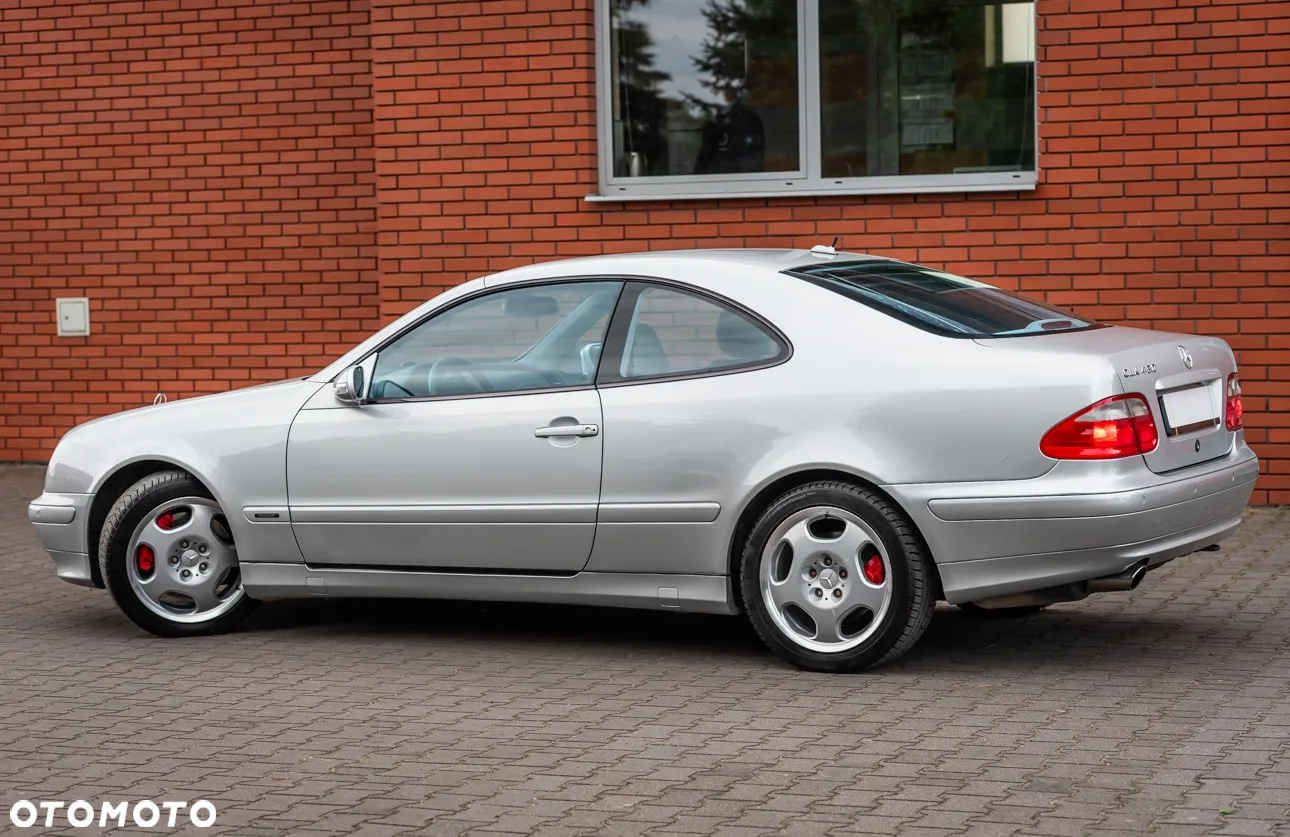 Mercedes-Benz CLK 430 - 10